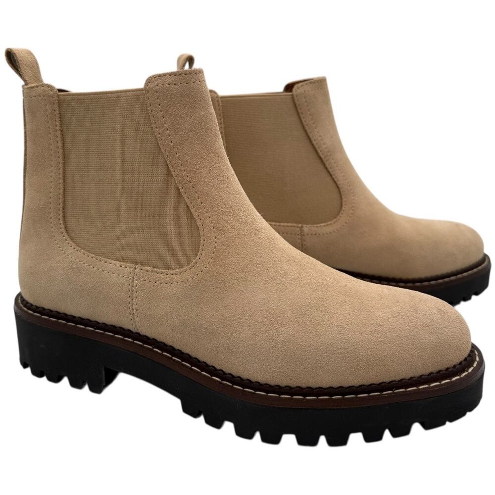 PRE-LOVED  Caslon Water Resistant Lug Chelsea Tan - Size 7.5